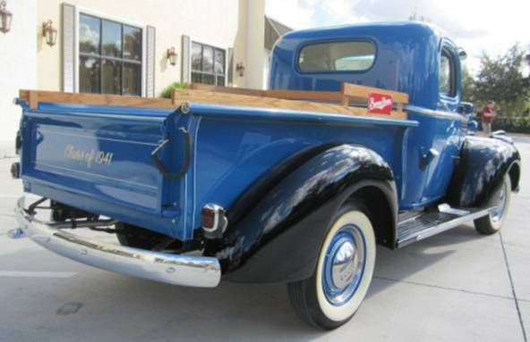 1941 CHEVROLET 1/2 TON PICKUP - Rear 3/4 - 174490