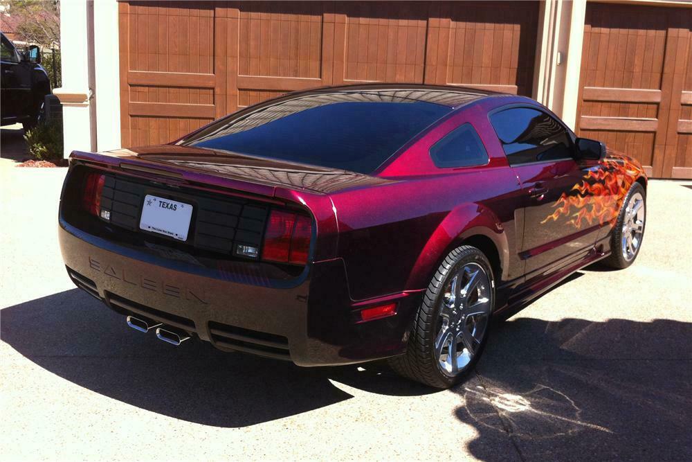 2005 FORD MUSTANG GT CUSTOM FASTBACK - Rear 3/4 - 174507