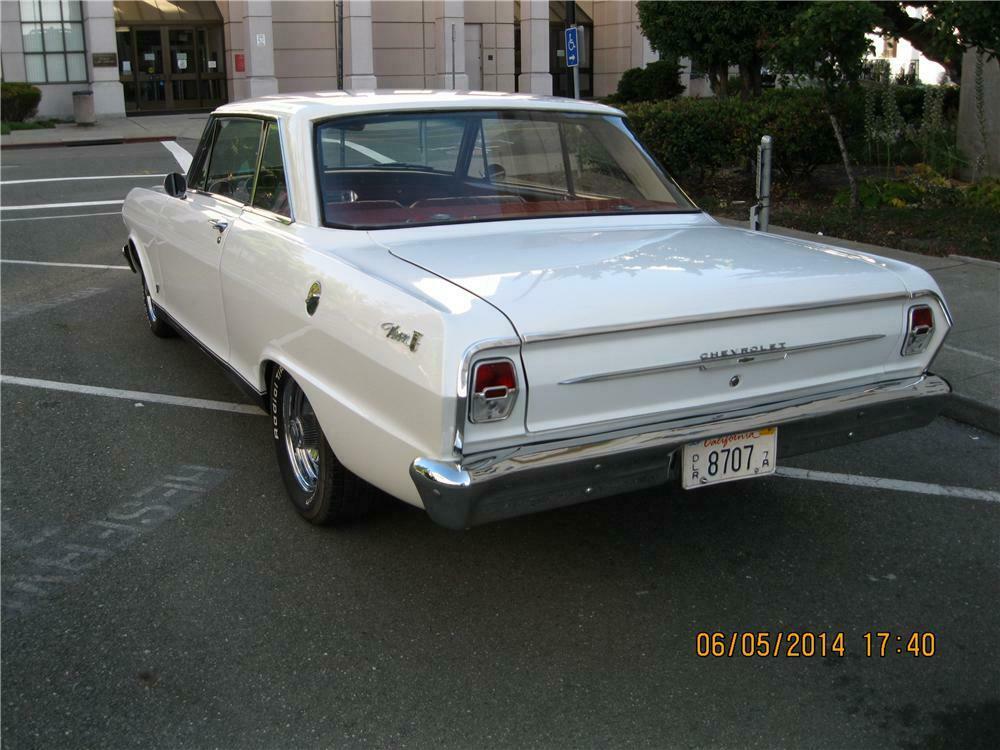1963 CHEVROLET NOVA CUSTOM 2 DOOR HARDTOP - Rear 3/4 - 174521