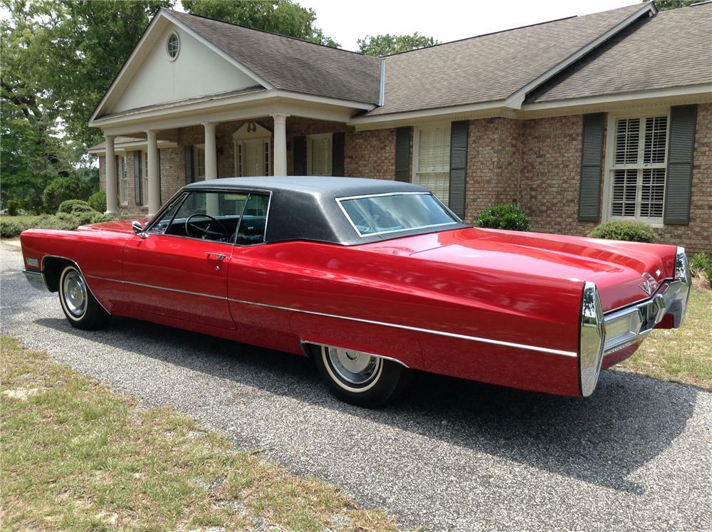 1967 CADILLAC COUPE DE VILLE 2 DOOR COUPE - Rear 3/4 - 176889