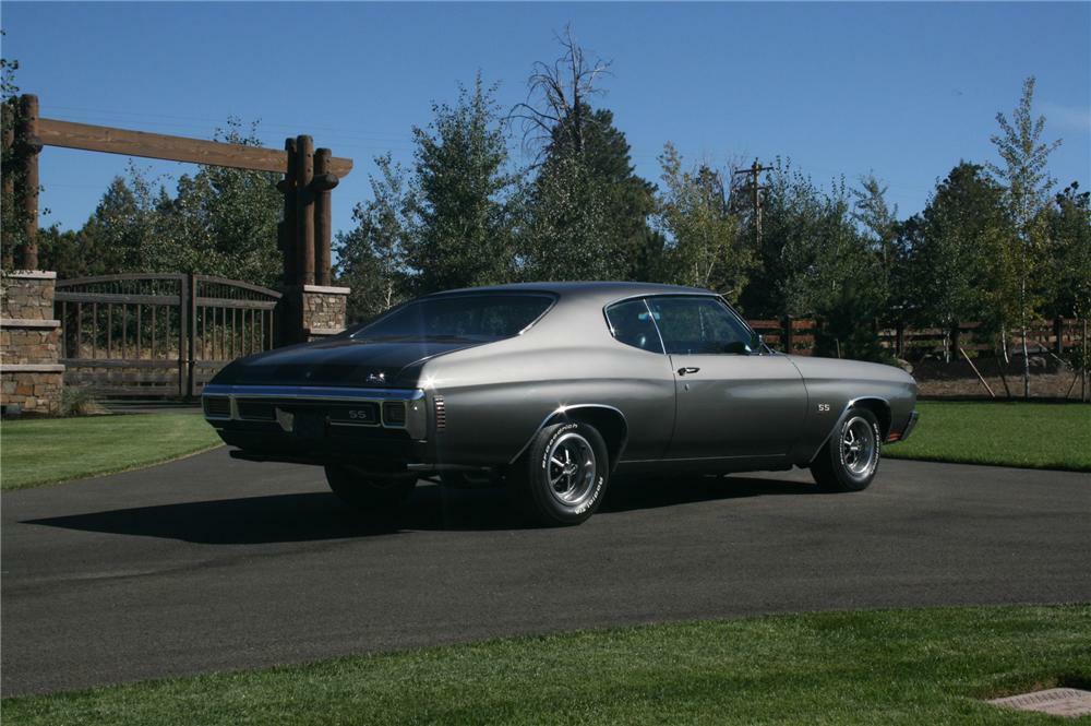 1970 CHEVROLET CHEVELLE SS LS6 2 DOOR HARDTOP - Rear 3/4 - 176916