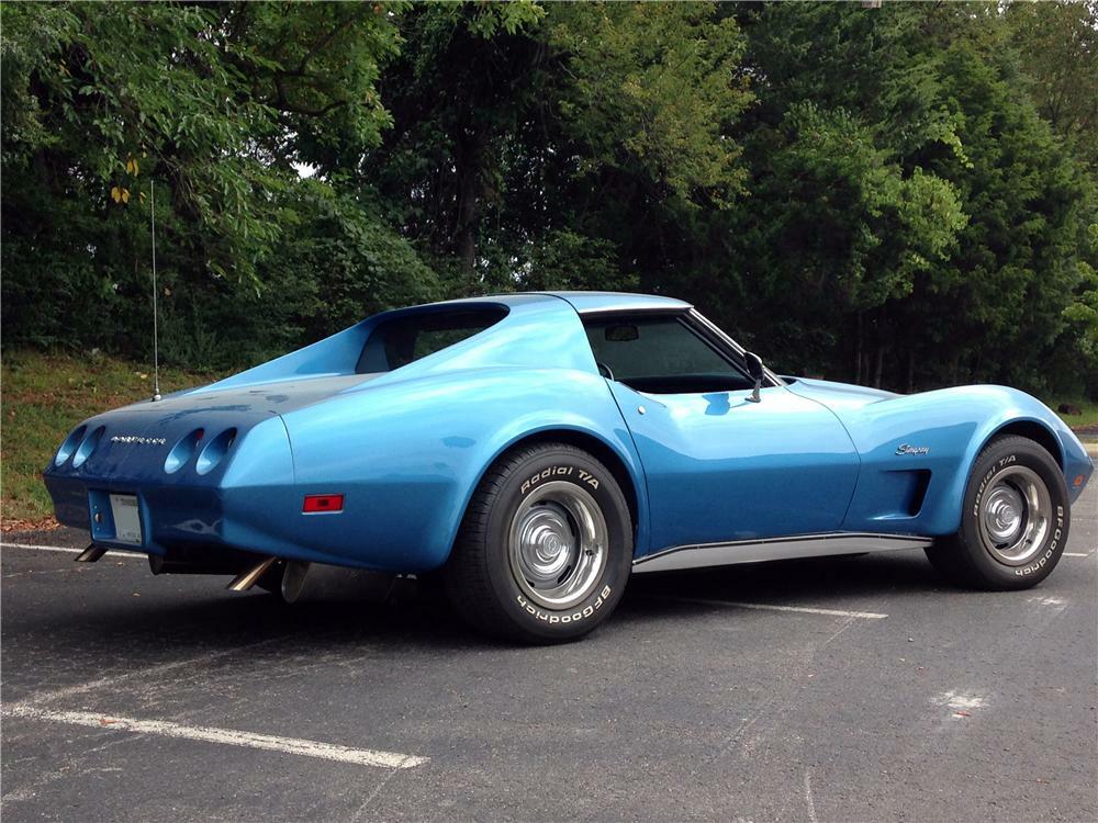 1974 CHEVROLET CORVETTE 2 DOOR COUPE - Rear 3/4 - 176928