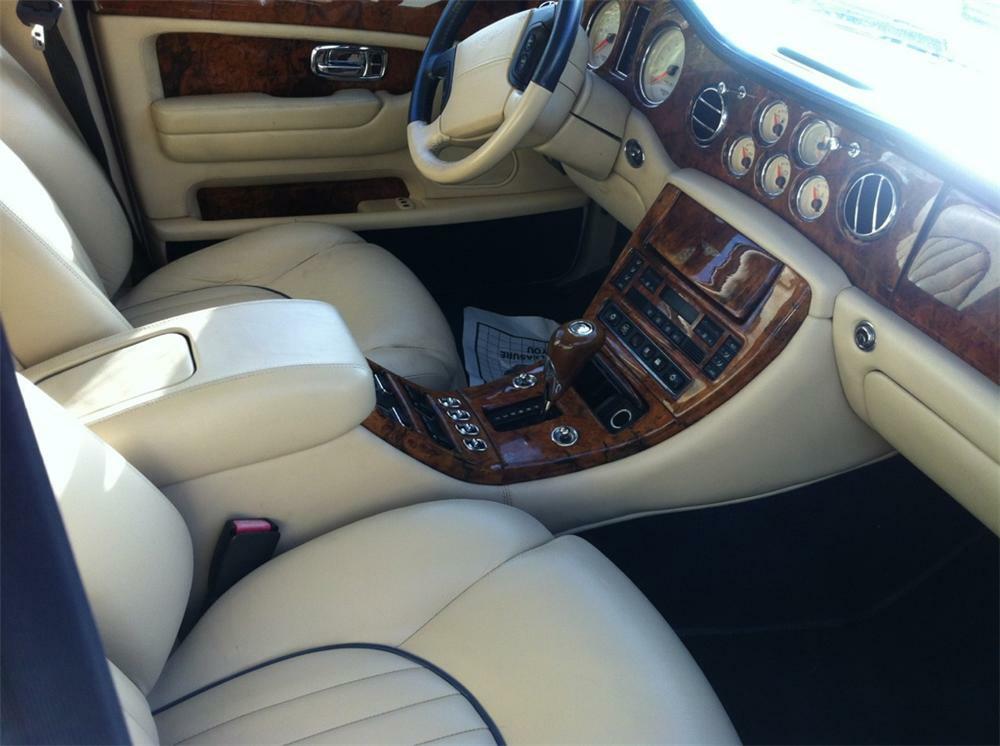 2000 BENTLEY ARNAGE RED LABEL 4 DOOR SEDAN