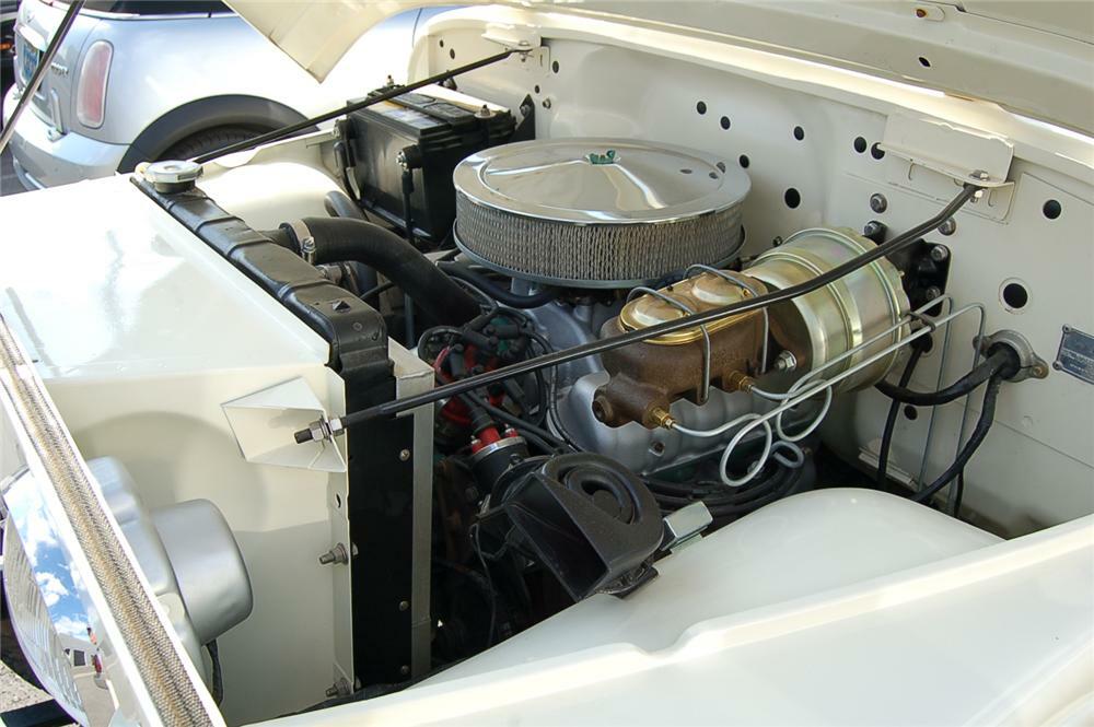 1969 JEEP JEEPSTER COMMANDO SUV - Engine - 176969