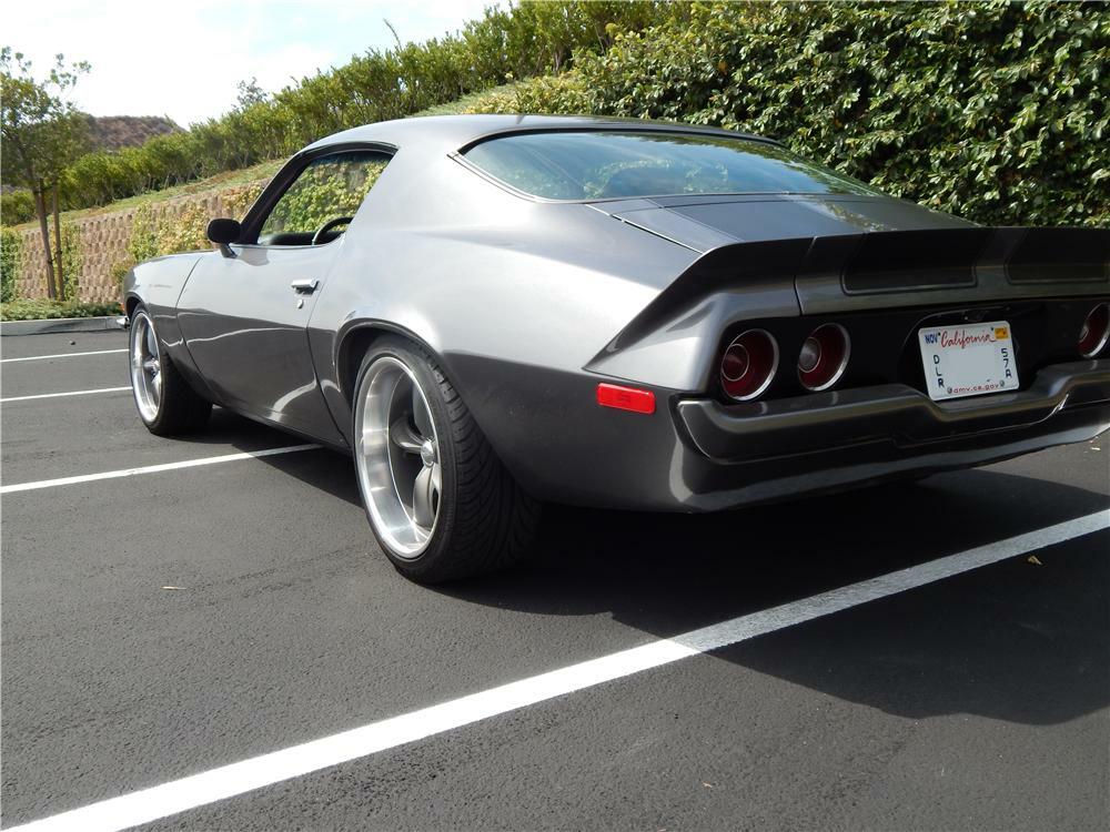 1973 CHEVROLET CAMARO CUSTOM 2 DOOR COUPE - Rear 3/4 - 177019