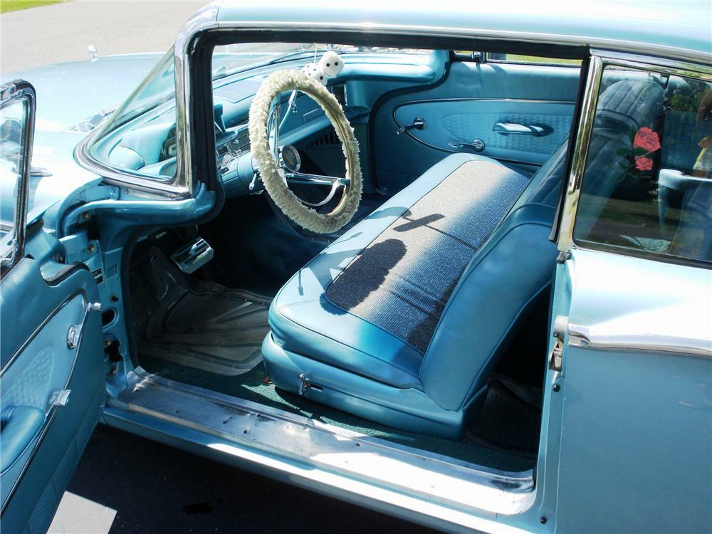 1960 MERCURY MONTEREY 2 DOOR HARDTOP - Interior - 177205