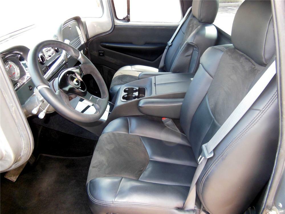 1961 CHEVROLET CUSTOM PICKUP - Interior - 177292