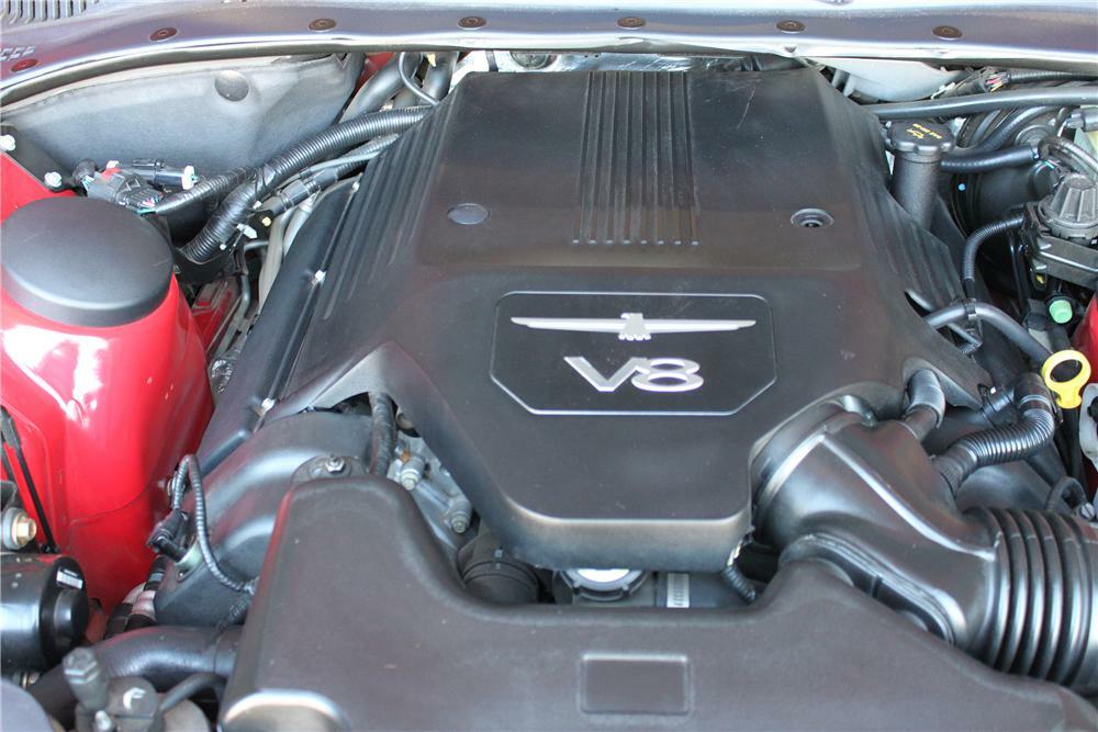 2005 FORD THUNDERBIRD CONVERTIBLE - Engine - 177304