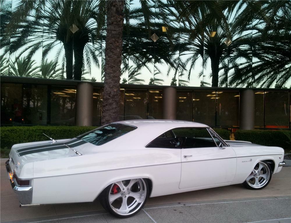 1966 CHEVROLET IMPALA 2 DOOR HARDTOP - Rear 3/4 - 177503