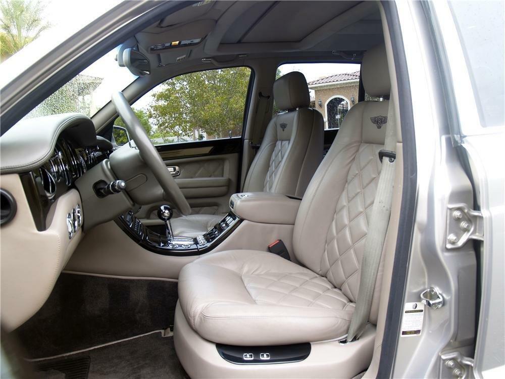 2004 BENTLEY ARNAGE T 4 DOOR SEDAN - Interior - 177677