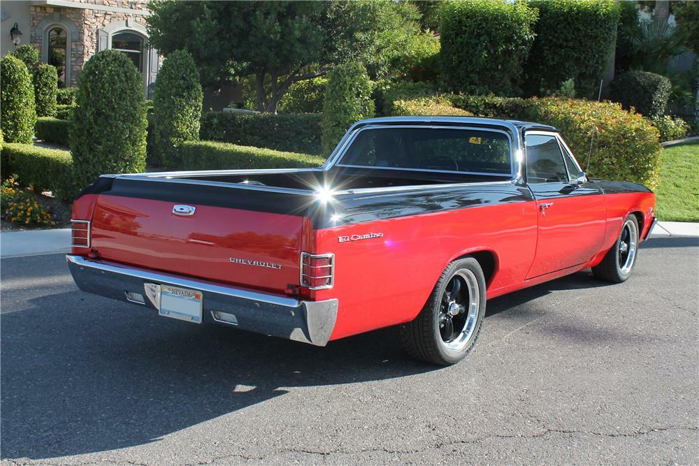 1967 CHEVROLET EL CAMINO CUSTOM PICKUP - Rear 3/4 - 177686