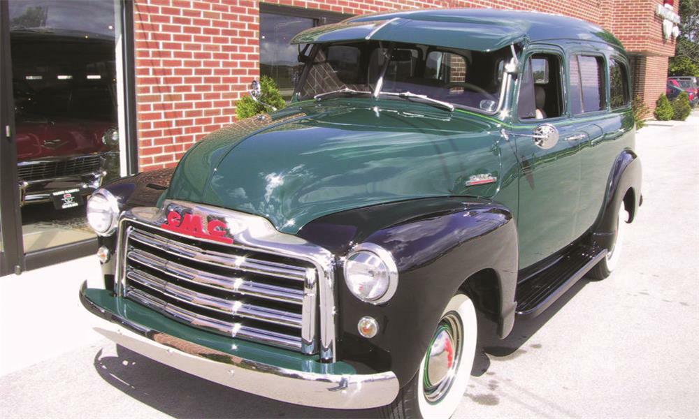 1952 GMC SUBURBAN  - Front 3/4 - 178511
