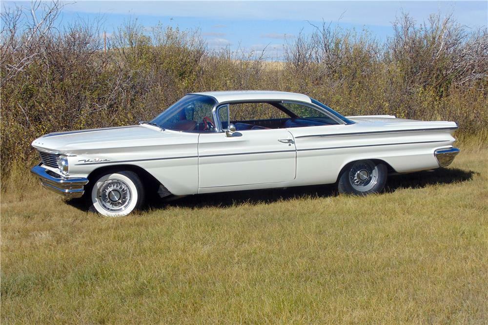 1960 PONTIAC VENTURA - Front 3/4 - 178512