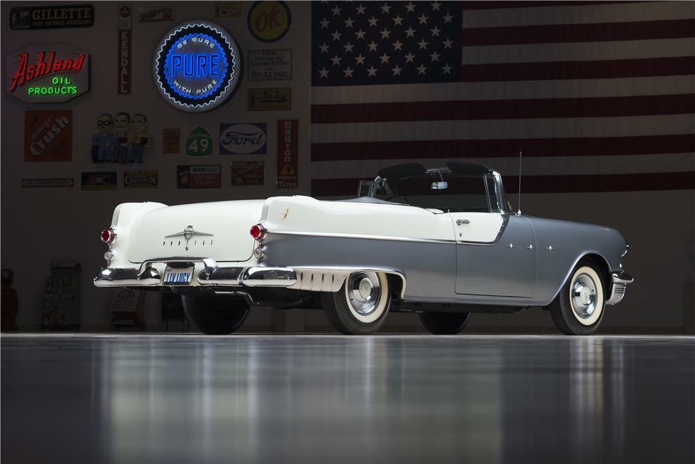 1955 PONTIAC STAR CHIEF CONVERTIBLE - Rear 3/4 - 178559