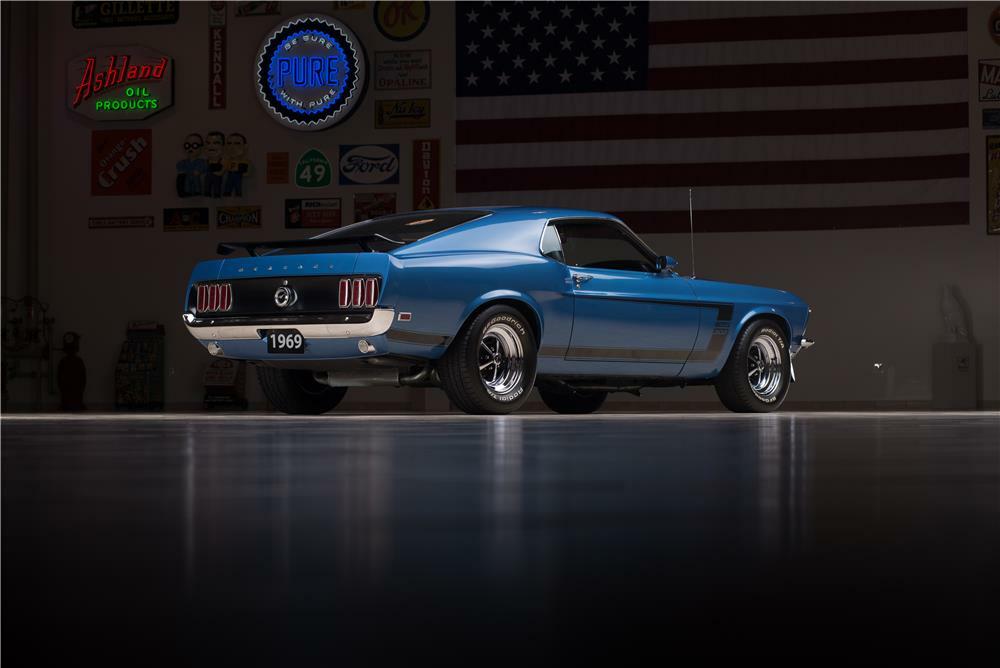 1969 FORD MUSTANG BOSS 302 FASTBACK - Rear 3/4 - 178623