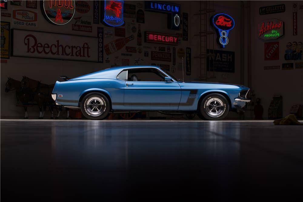 1969 FORD MUSTANG BOSS 302 FASTBACK - Side Profile - 178623