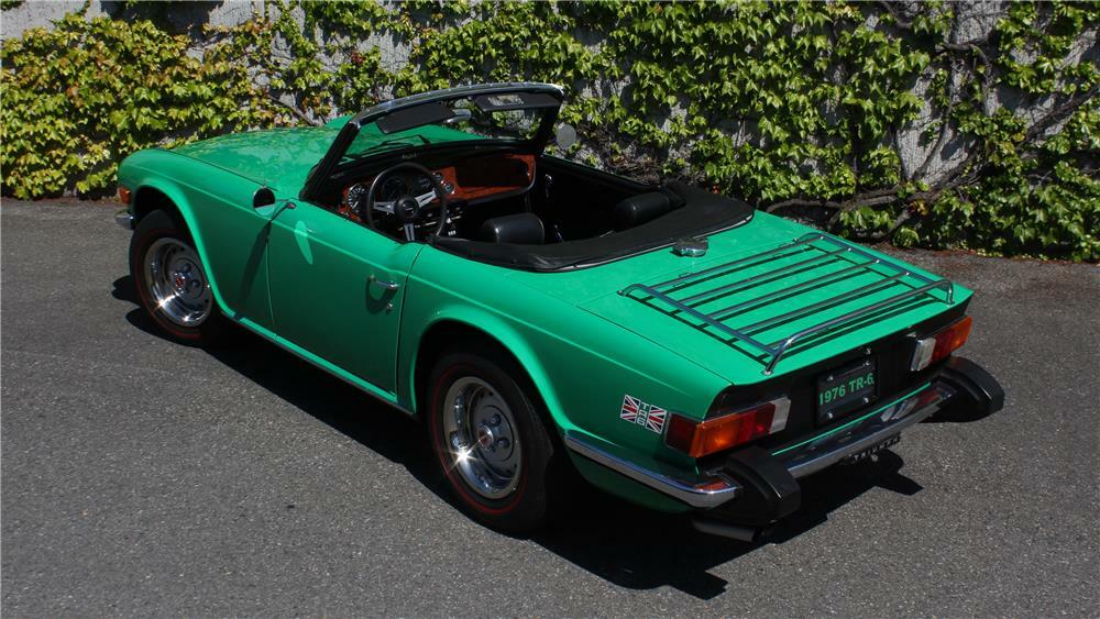 1976 TRIUMPH TR-6 ROADSTER - Rear 3/4 - 178712