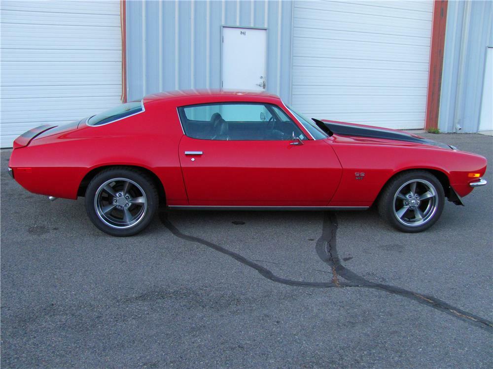 1970 CHEVROLET CAMARO RS/SS - Front 3/4 - 179934