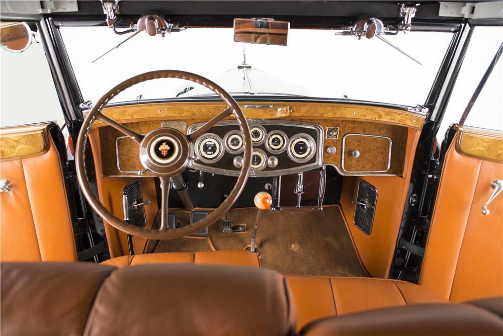1933 PACKARD 1005 V12 SEDAN CONVERTIBLE - Interior - 180274
