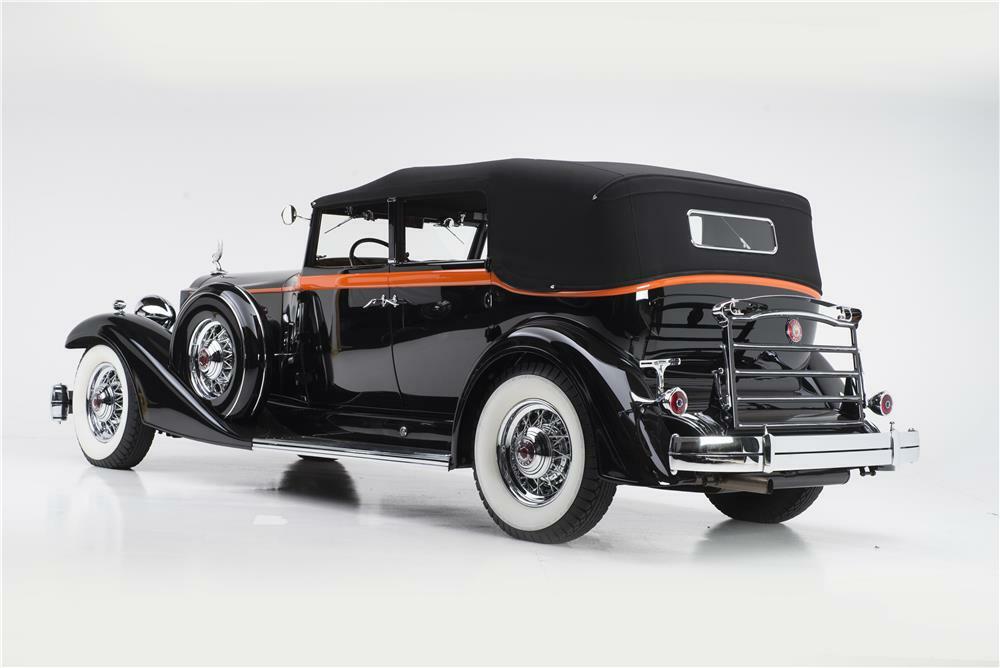 1933 PACKARD 1005 V12 SEDAN CONVERTIBLE - Rear 3/4 - 180274