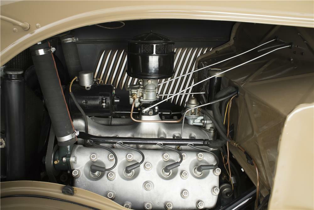 1934 FORD MODEL 18 VICTORIA - Engine - 180296