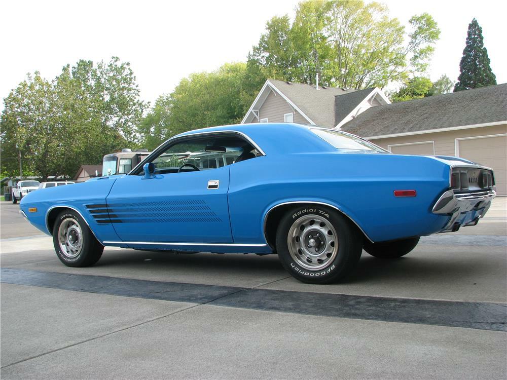 1972 DODGE CHALLENGER RALLYE - Rear 3/4 - 180479