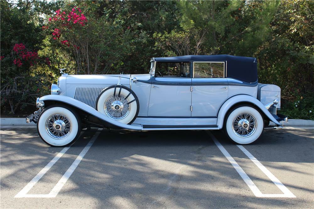 1932 AUBURN 12 160A CONVERTIBLE SEDAN - Side Profile - 180514