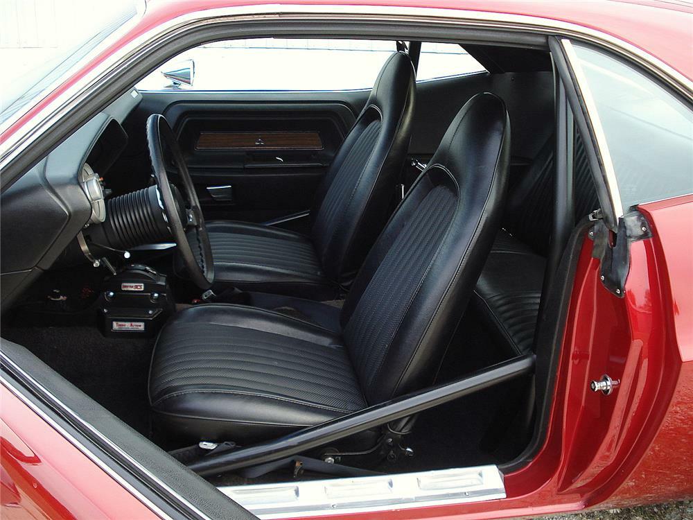 1973 DODGE CHALLENGER CUSTOM - Interior - 180534