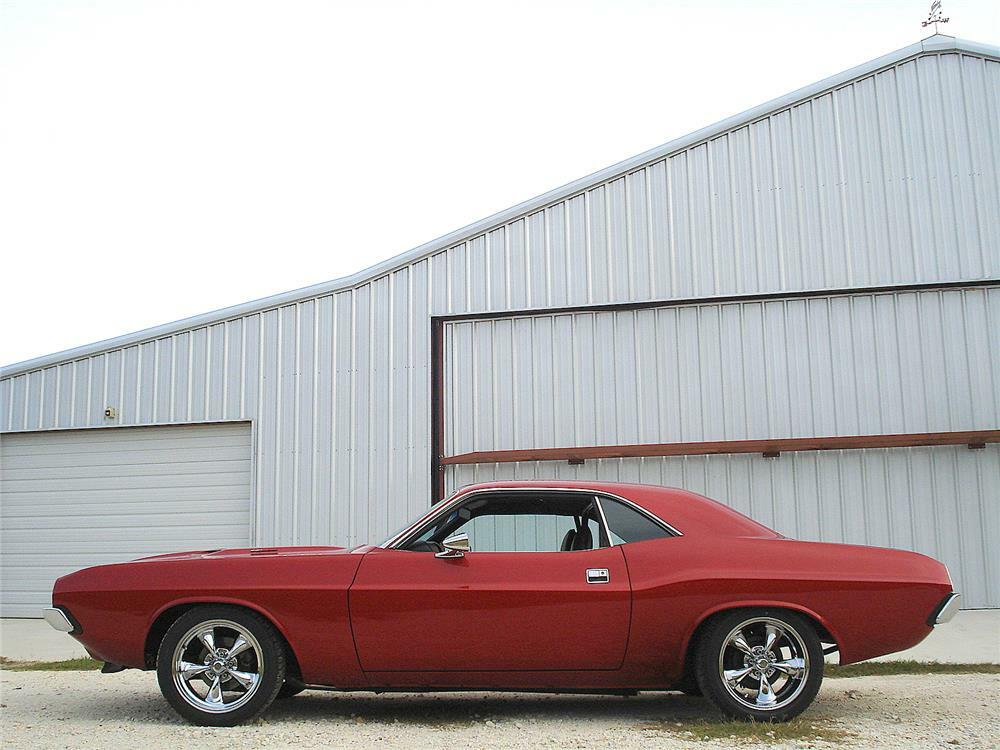 1973 DODGE CHALLENGER CUSTOM - Side Profile - 180534