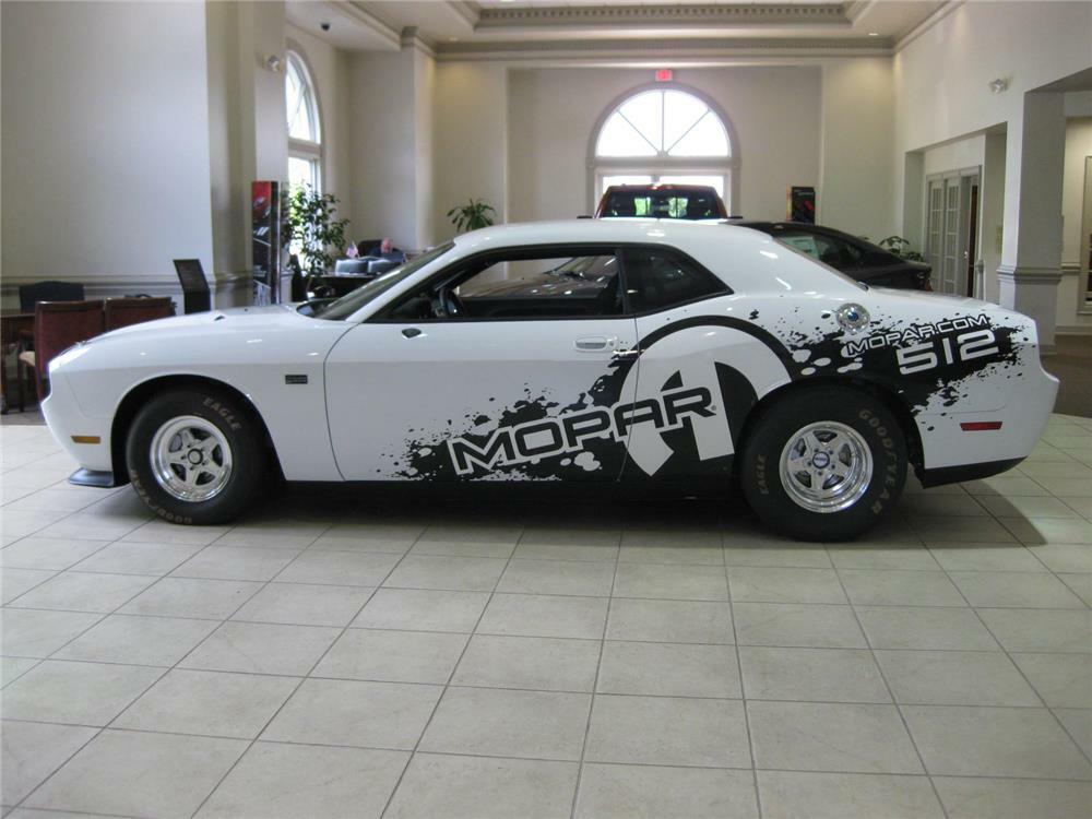 2011 DODGE CHALLENGER DRAG PAK RACE CAR - Side Profile - 180536