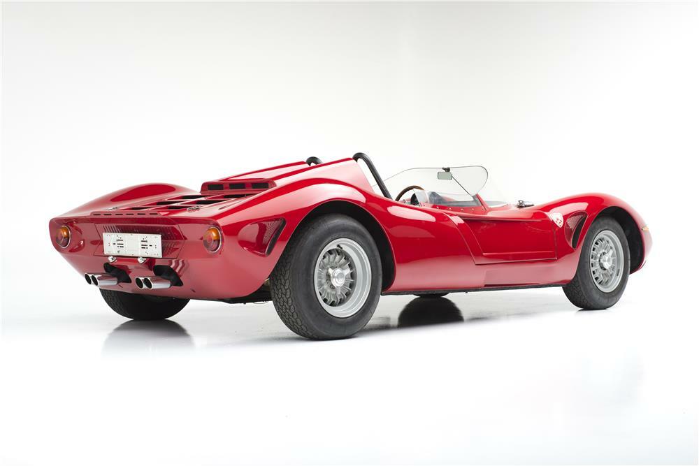1965 BIZZARRINI P538 SPYDER BARCHETTA - Rear 3/4 - 180540
