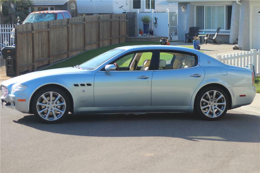 2005 Maserati Quattroporte 4 Door Sedan
