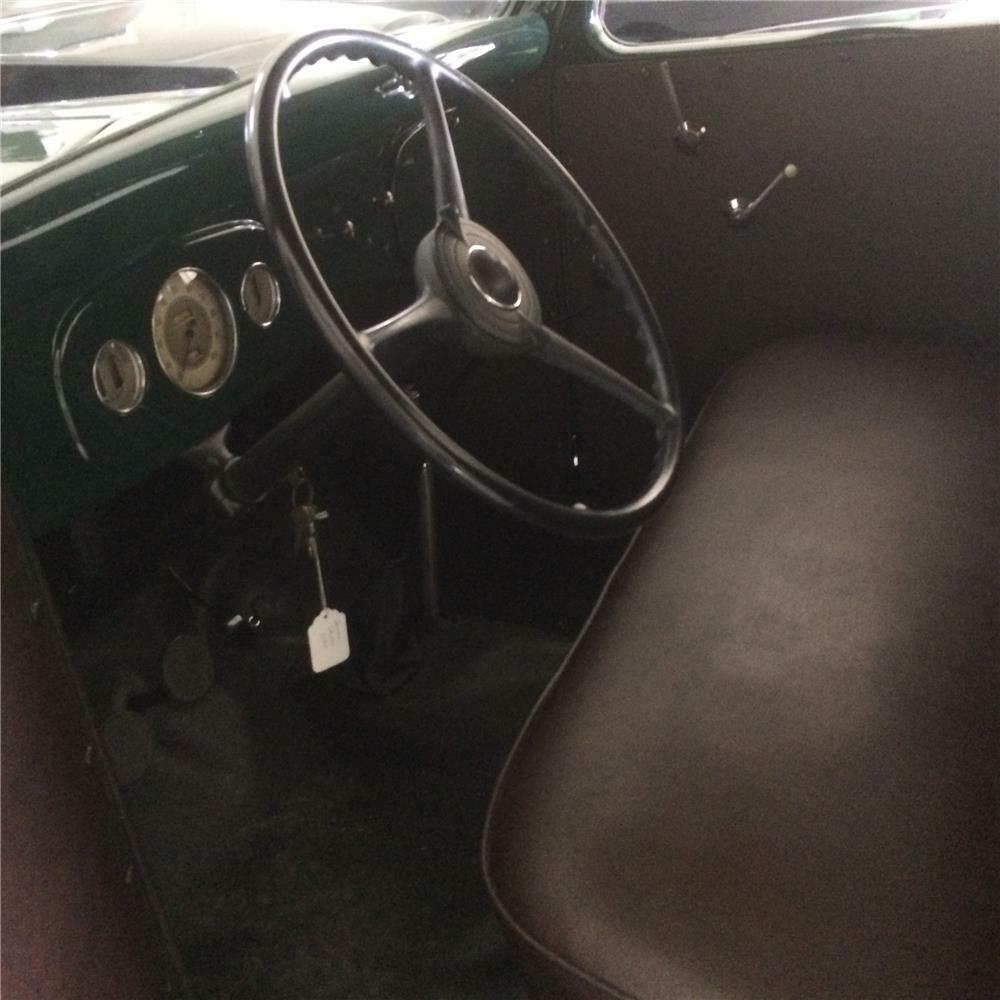 1935 FORD PICKUP - Interior - 180743
