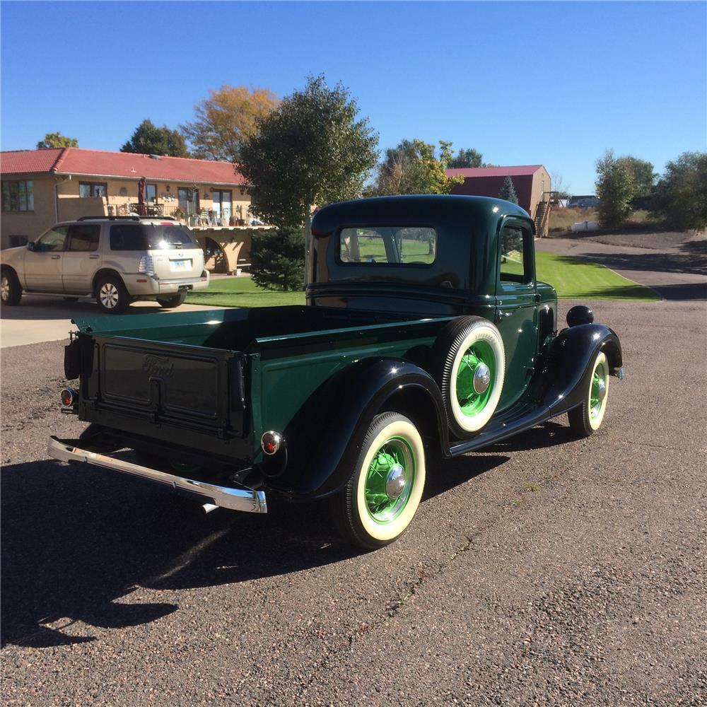 1935 FORD PICKUP - Rear 3/4 - 180743