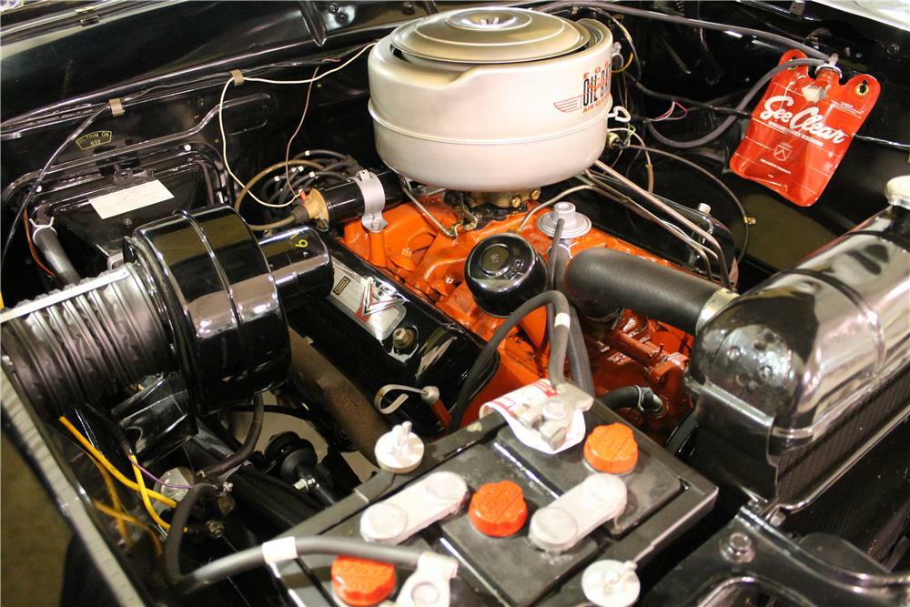 1955 FORD FAIRLANE SUNLINER CONVERTIBLE - Engine - 180749