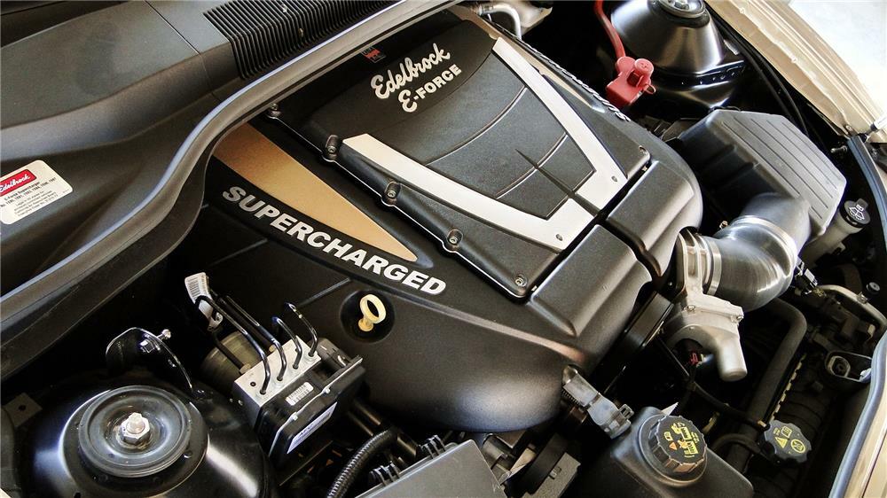 2011 CHEVROLET CAMARO SS CUSTOM XS SEMA CONCEPT CAR - Engine - 180810