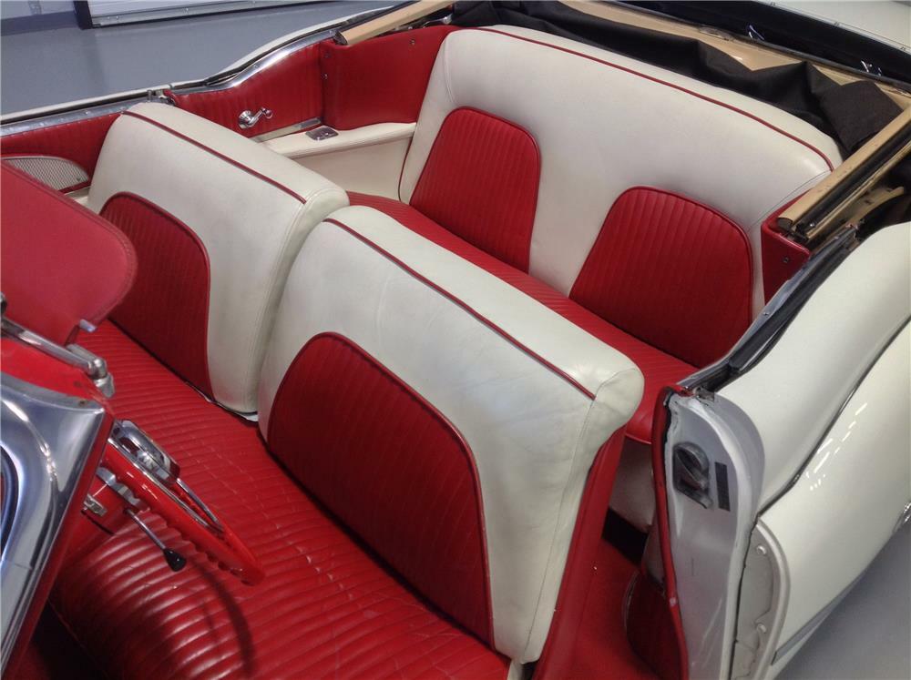 1953 BUICK SKYLARK CONVERTIBLE - Interior - 180836