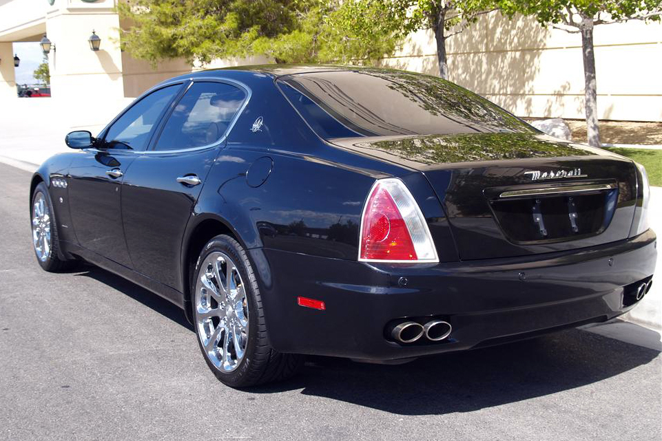 2007 MASERATI QUATTROPORTE 4 DOOR SEDAN - Rear 3/4 - 180860