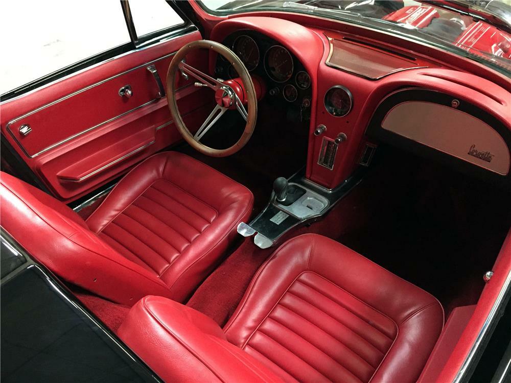 1966 CHEVROLET CORVETTE CUSTOM CONVERTIBLE - Interior - 181020