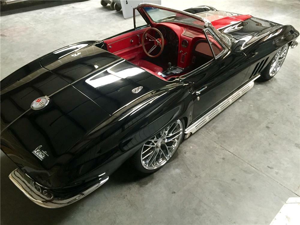 1966 CHEVROLET CORVETTE CUSTOM CONVERTIBLE - Rear 3/4 - 181020