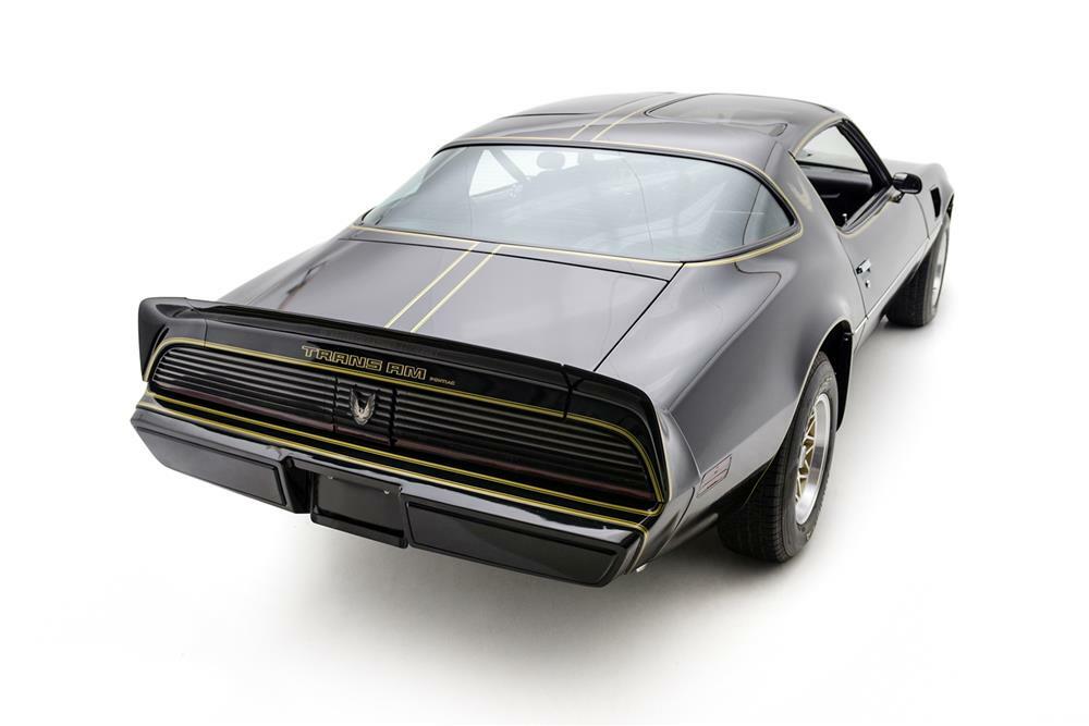 1981 PONTIAC FIREBIRD TRANS AM - Rear 3/4 - 181080