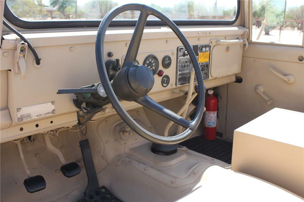 1967 JEEP M715 PICKUP - Interior - 181262
