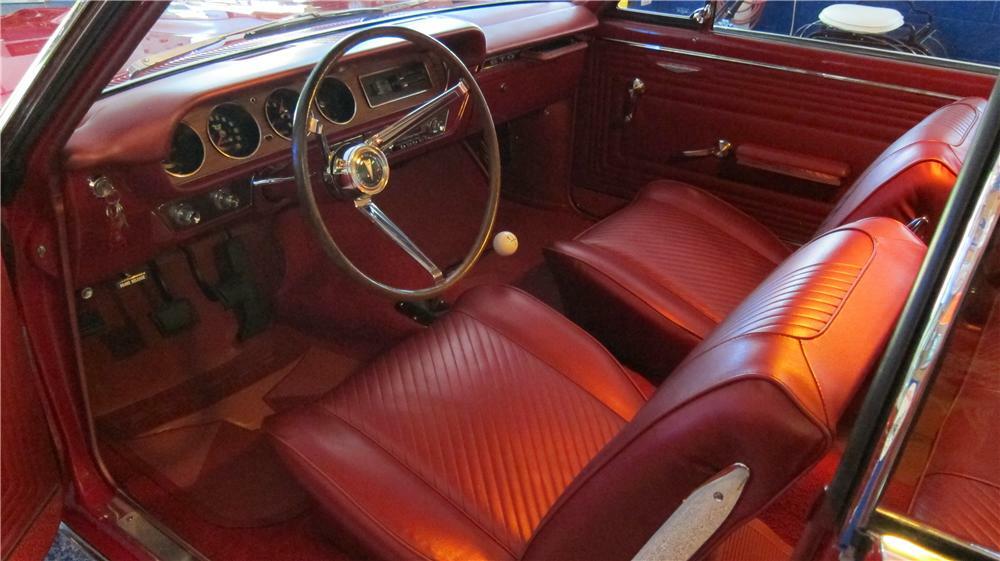 1965 PONTIAC GTO - Interior - 181404