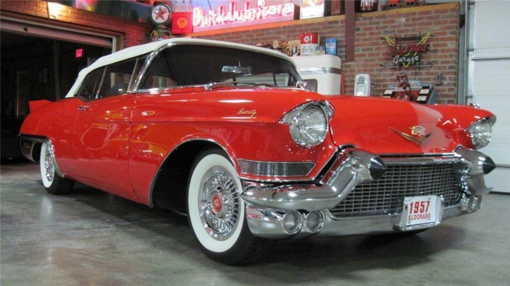 1957 CADILLAC ELDORADO BIARRITZ CONVERTIBLE - Front 3/4 - 181442