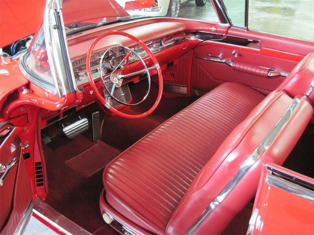 1957 CADILLAC ELDORADO BIARRITZ CONVERTIBLE - Interior - 181442