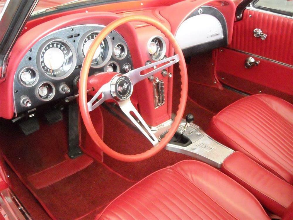 1963 CHEVROLET CORVETTE CONVERTIBLE - Interior - 181476