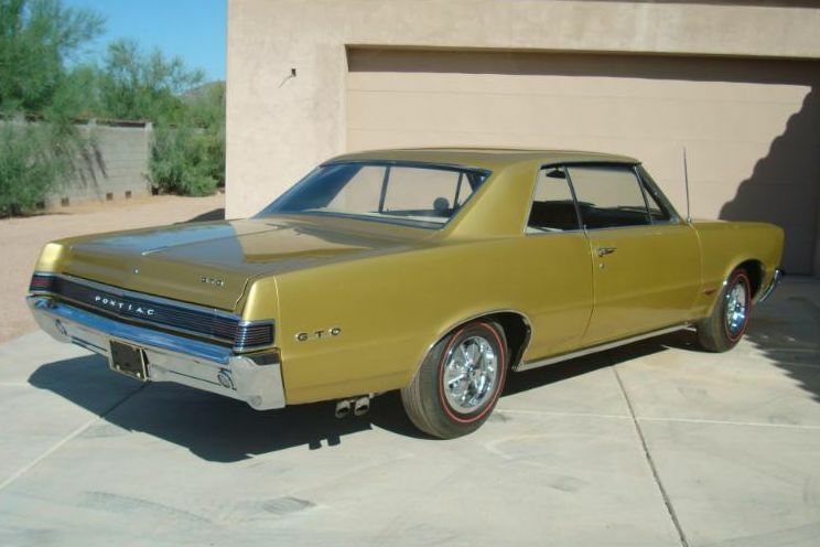 1965 PONTIAC GTO - Rear 3/4 - 181663