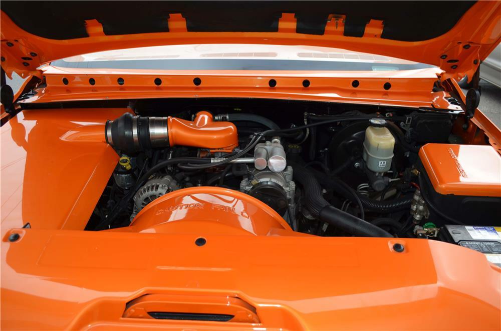 2001 CHEVROLET SILVERADO 1500 CUSTOM PICKUP - Engine - 181764
