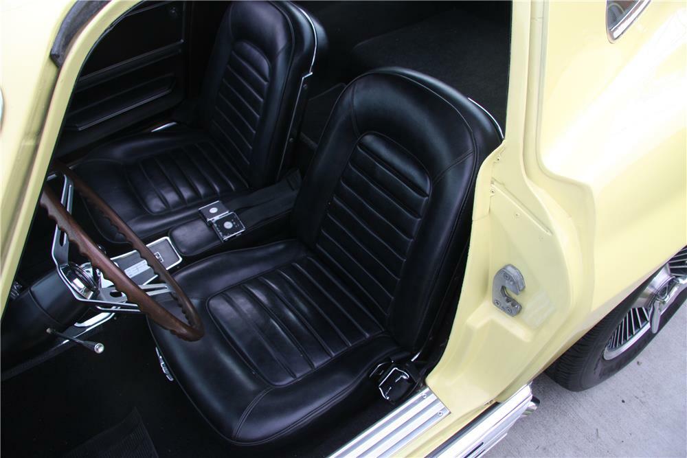 1966 CHEVROLET CORVETTE L72 - Interior - 182075