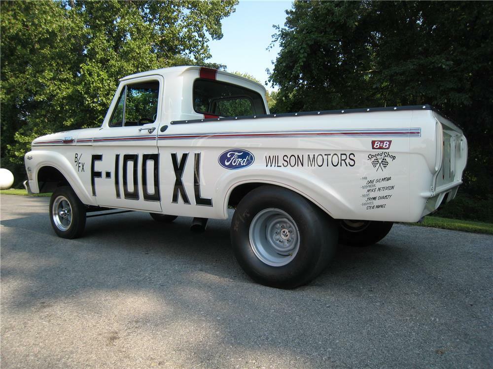 1963 FORD F-100 CUSTOM PICKUP - Rear 3/4 - 182122